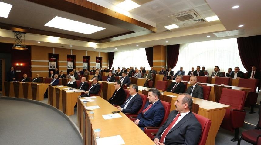 Serdivan&rsquo;da yeni d&ouml;nemin ilk Meclis toplantısı ger&ccedil;ekleşti