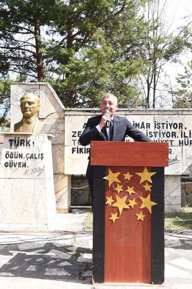 Başkan Aydın, İhsangazi’de devir teslim törenine katıldı