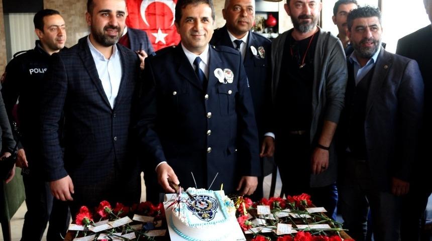 Polisi pasta s&uuml;rprizi