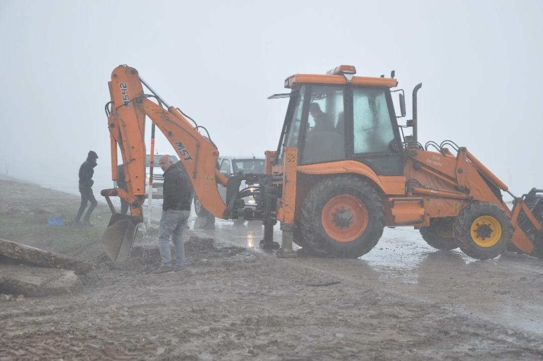 Y&uuml;ksekova&rsquo;da su taşkınlarına karşı &ouml;nlem
