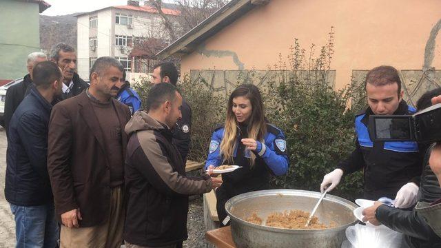 Çukurca’da şehit polisler için mevlid-i şerif okutuldu