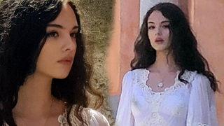 Monica Bellucci'nin kızı adeta annesinin ikizi 
