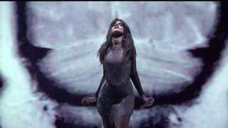 O da oyuncu olan şarkıcılar kervanına katıldı