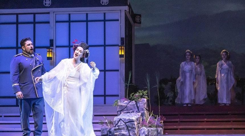 Kapalı gişe sahnelenen Madam Butterfly bu sezon son kez DOB sahnesinde