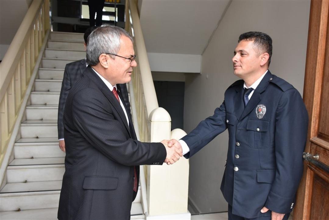 Vali Deniz şehit aileleri ve gazilerle buluştu