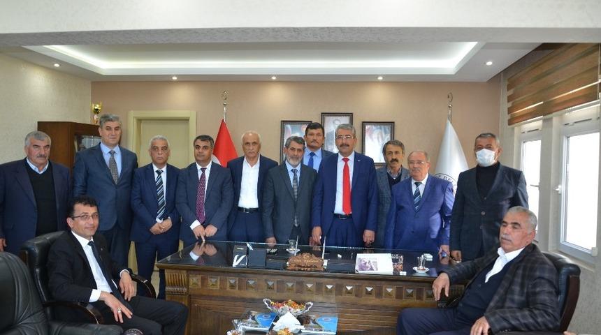 İsa &Ouml;zkan g&ouml;reve başladı