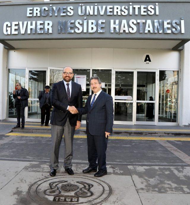 İl Sağlık Müdürü Benli’den ERÜ Hastaneleri Başhekimi Güney’e Tebrik Ziyareti