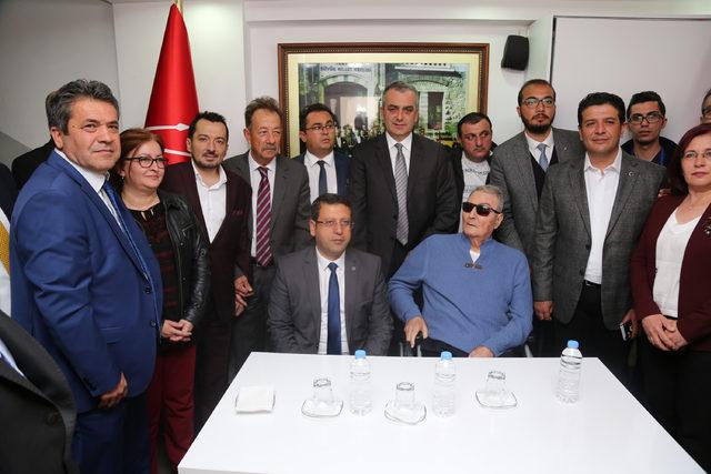 Baykal'dan ilk ziyaret, CHP Antalya İl Başkanlığı'na