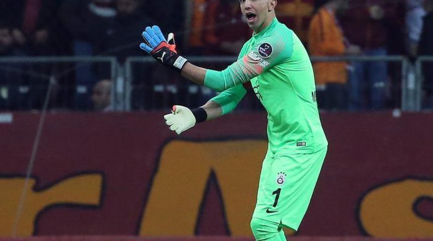 Muslera 27 - 38 Harun ve Volkan 