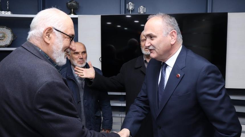 Başkan &Ouml;zl&uuml; vatandaşın g&uuml;venoyunu aldı