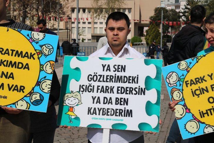 Gaziantepliler otizmli çocuklar için yürüdü G2