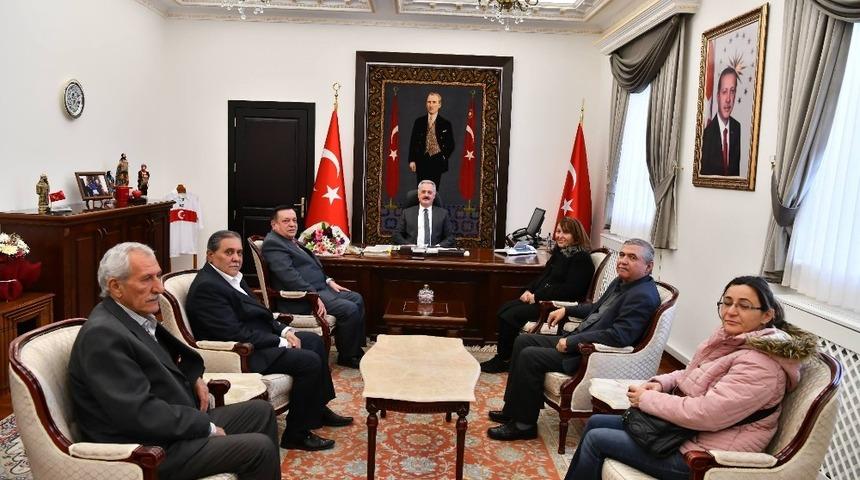 Vali Seymenoğlu&rsquo;ndan emeklilerin ucuz konut talebine destek s&ouml;z&uuml;