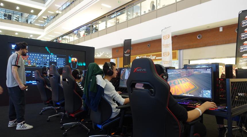 E-Spor tutkunları bu turnuvada buluştu