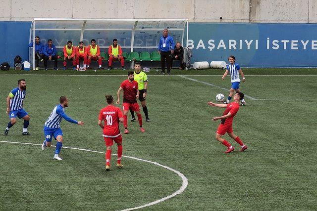 Zorlu mücadele beraberlikle sonuçlandı