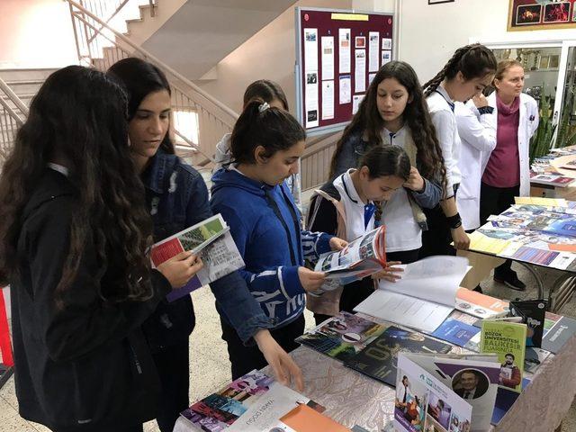 Burhaniye’de Meslek Tanıtım Sokağı ilgi gördü