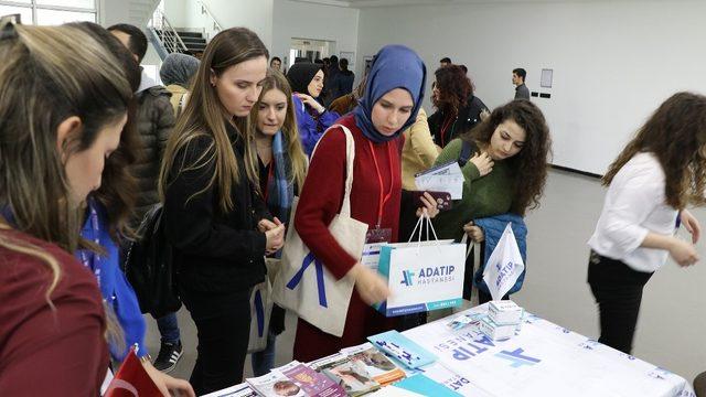 Özel Adatıp Hastanesi ‘Kariyer’ sempozyumuna katıldı