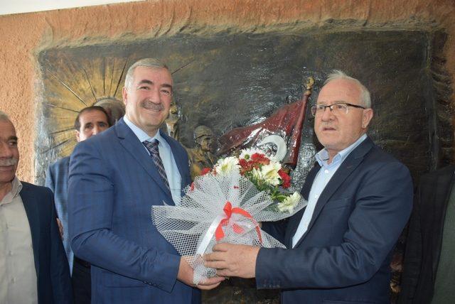 Başkan Turanlı&rsquo;dan &ouml;rnek davranış 1