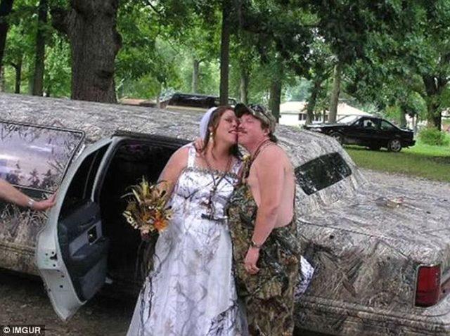 431B564300000578-4774566-Blink_and_you_ll_miss_them_This_quirky_couple_plumped_for_camo_e-a-35_1502279330882