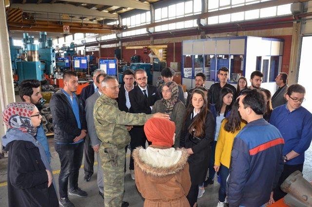 Mühendis Adayları 2.İnci Ana Bakım Fabrika Müdürlüğüne Teknik Gezi Düzenledi