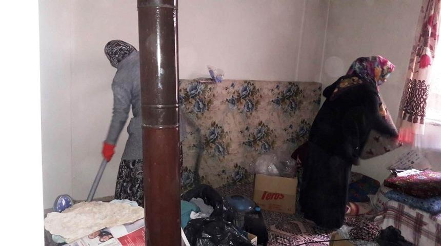 Hisarcık&rsquo;ta yaşlı ve kimsesizlere evde bakım hizmeti