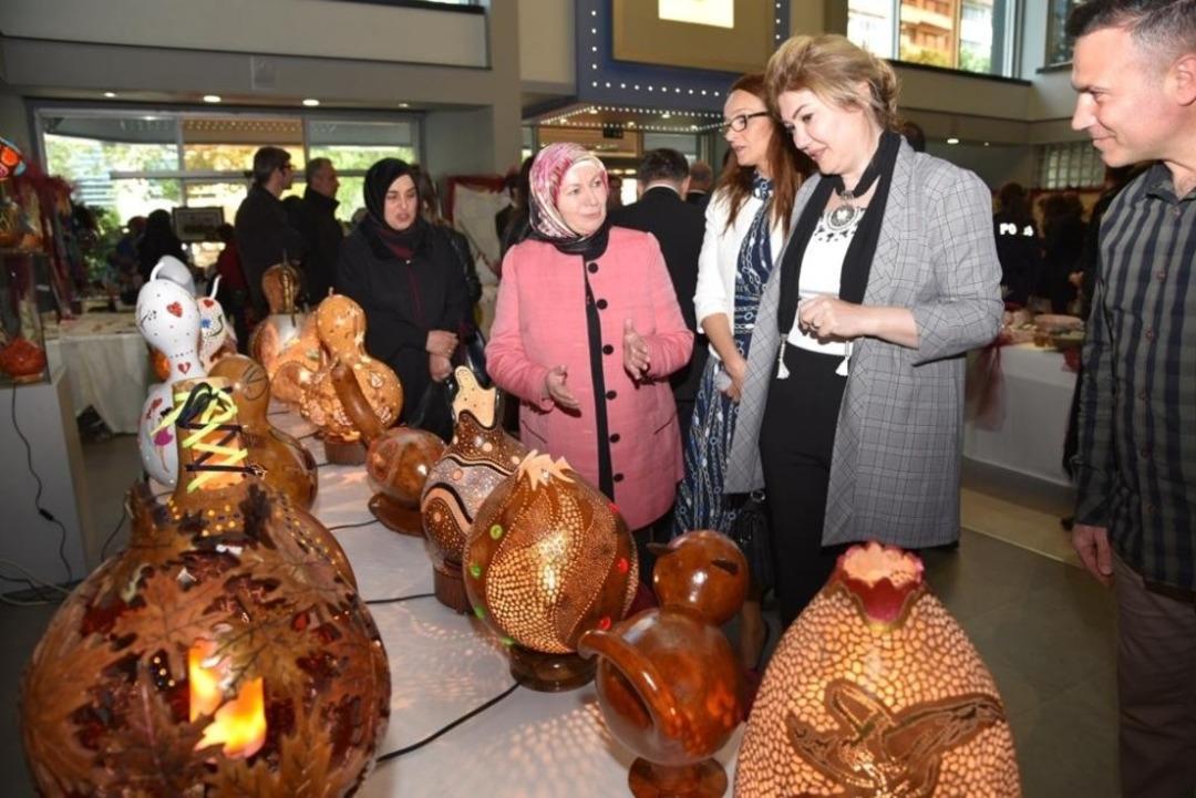 Kursiyerlerin eserleri g&ouml;r&uuml;c&uuml;ye &ccedil;ıktı