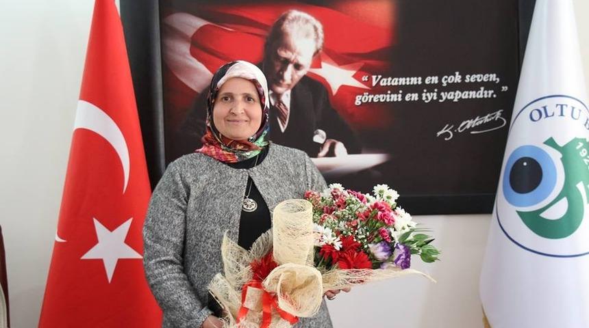Oltu tarihinde ilk kadın belediye meclis &uuml;yesi se&ccedil;ildi