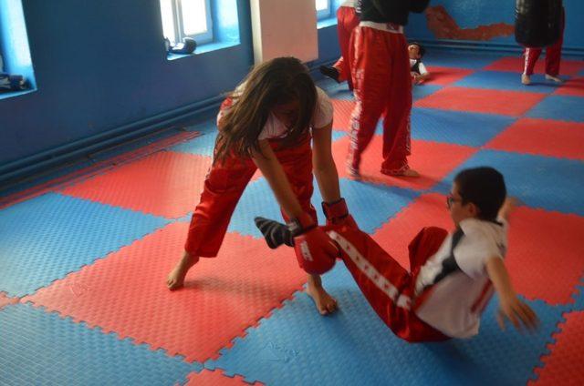 Develi’den Wushu Türkiye Şampiyonasına 3 Sporcu  Katılacak