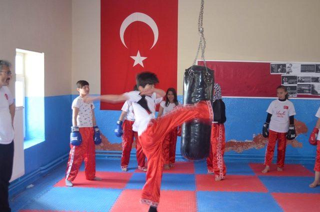 Develi’den Wushu Türkiye Şampiyonasına 3 Sporcu  Katılacak