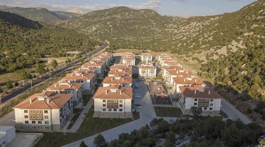 TOKİ'nin sosyal konutları için 621 bin başvuru yapıldı