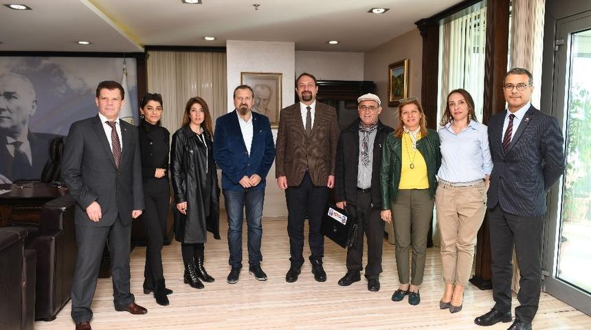 Başkan Utku G&uuml;mr&uuml;k&ccedil;&uuml;: &ldquo;Eğitim &ouml;nceliğimiz&rdquo;