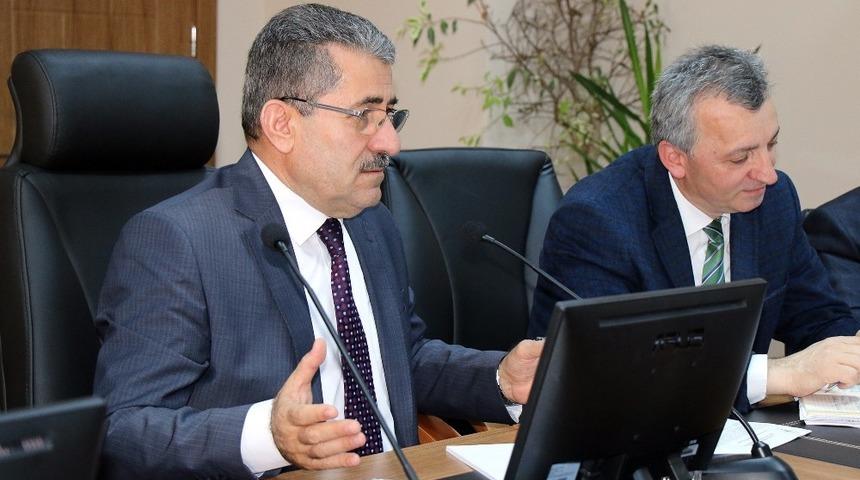 Yalova Üniversitesi 3 yılda 20 bin öğrenci hedefine kilitlendi