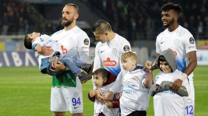 Çaykur Rizespor'dan Vedat Muriç ve Gökhan Akkan açıklaması