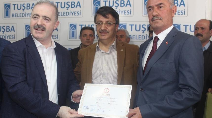 KHK&rsquo;lı HDP&rsquo;linin yerine AK Parti&rsquo;li aday mazbatayı aldı