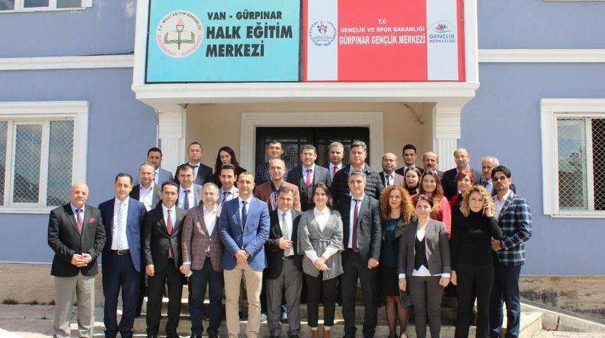 Van’da ‘Halk Eğitim Merkezi Müdürleri Nisan Ayı Toplantısı’ yapıldı