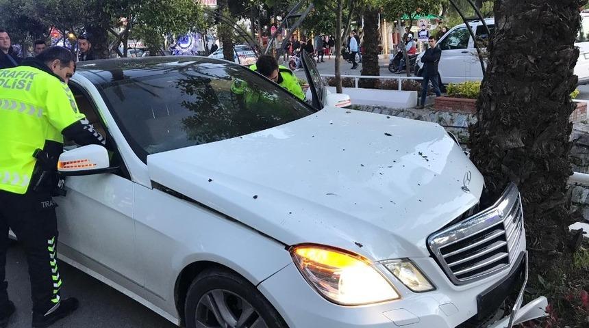 Kuşadası’nda trafik kazası; 1 yaralı