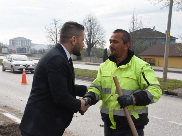 Başkan Yardımcısı Kasapoğlu sahaya indi