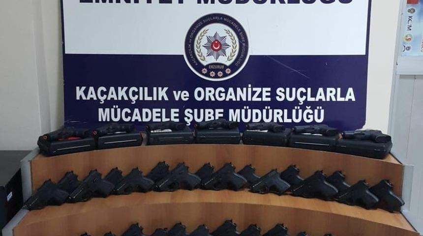 Polisten kaçamadılar