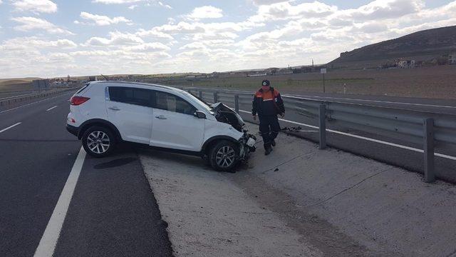 Aksaray’da iki otomobil çarpıştı: 5 yaralı