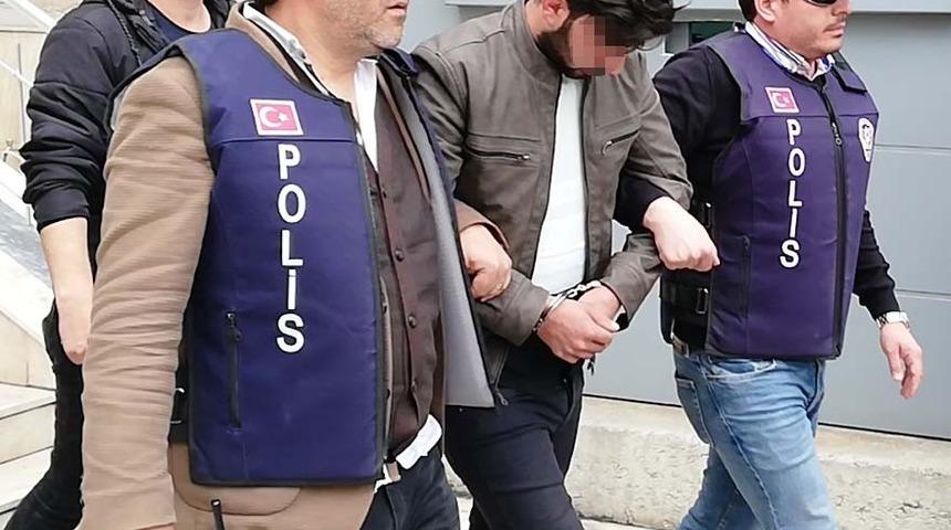 Yaşlı komşusunu ellerini bağlayıp boğarak öldüren zanlı tutuklandı