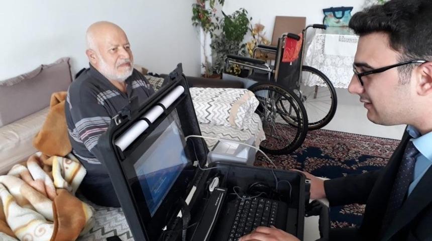 N&uuml;fus M&uuml;d&uuml;rl&uuml;ğ&uuml;nden &ouml;rnek davranış