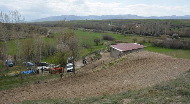 Afyonkarahisar'da 2 kız kardeşin cinayet zanlısı ağabey çıktı