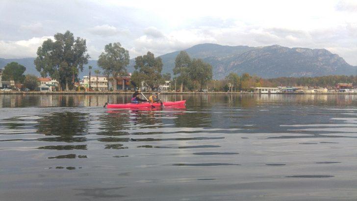 Deniz kaplumbağalarının korunmasına dikkat çekmek için 25 bin metre kürek çekecekler G2
