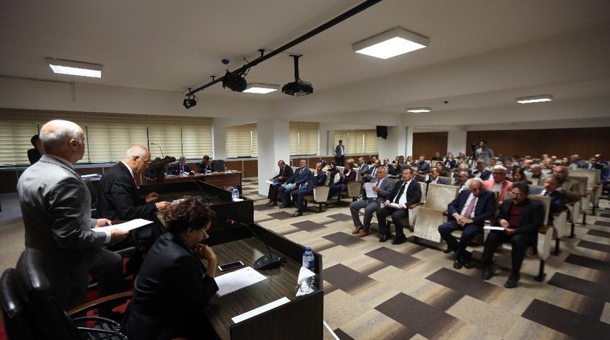 Yenimahalle&rsquo;nin 2018 faaliyetleri mecliste onaylandı