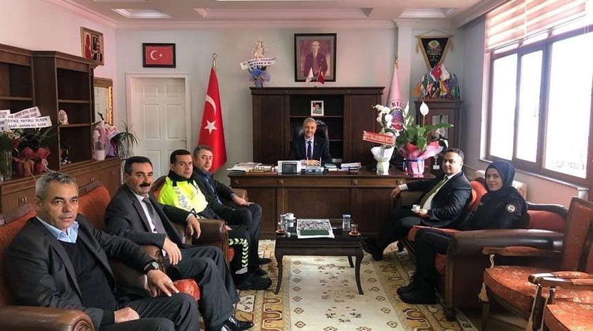 Kaymakamdan Başkan Bi&ccedil;er&rsquo;e hayırlı olsun ziyareti