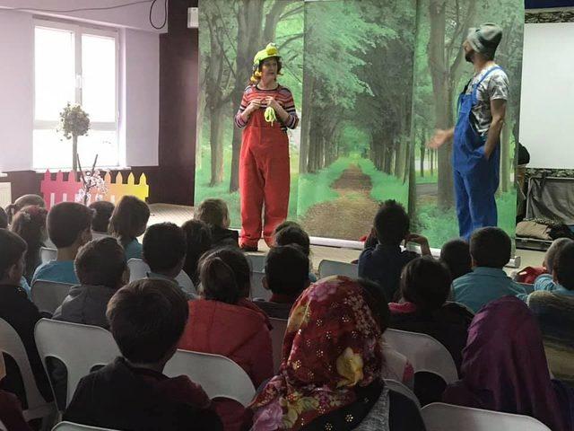 Hisarcık&rsquo;ta &ouml;ğrencilere orman sevgisi tiyatro ile anlatıldı 1