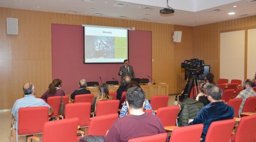 Anadolu &Uuml;niversitesinde Dijital D&ouml;n&uuml;ş&uuml;m ve End&uuml;stri 4.0 semineri d&uuml;zenlendi