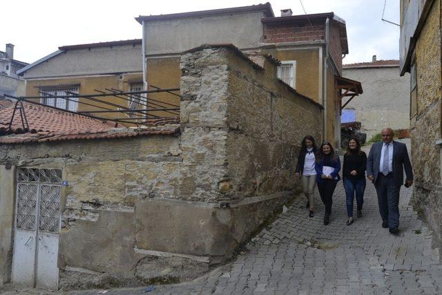 Buldan’da sokak iyileştirme çalışmaları kaldığı yerden devam edecek