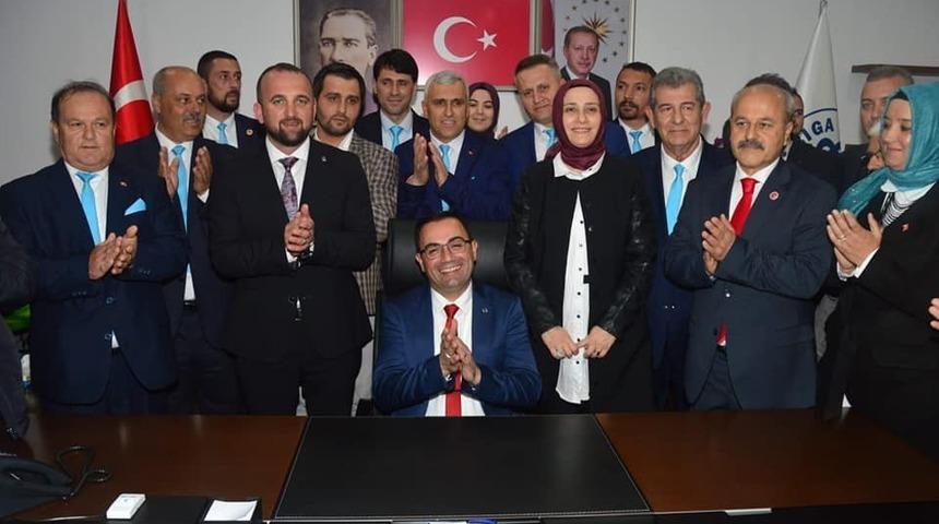 Biga Belediyesinde devir teslim