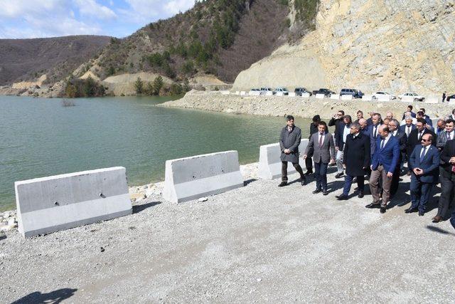 Vali Gürel, Hatipoğlu Göleti’nde incelemelerde bulundu