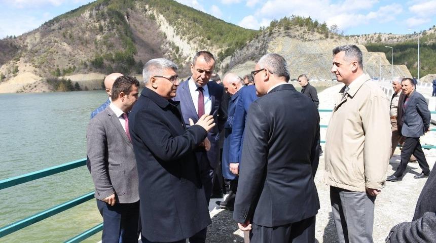 Vali G&uuml;rel, Hatipoğlu G&ouml;leti&rsquo;nde incelemelerde bulundu